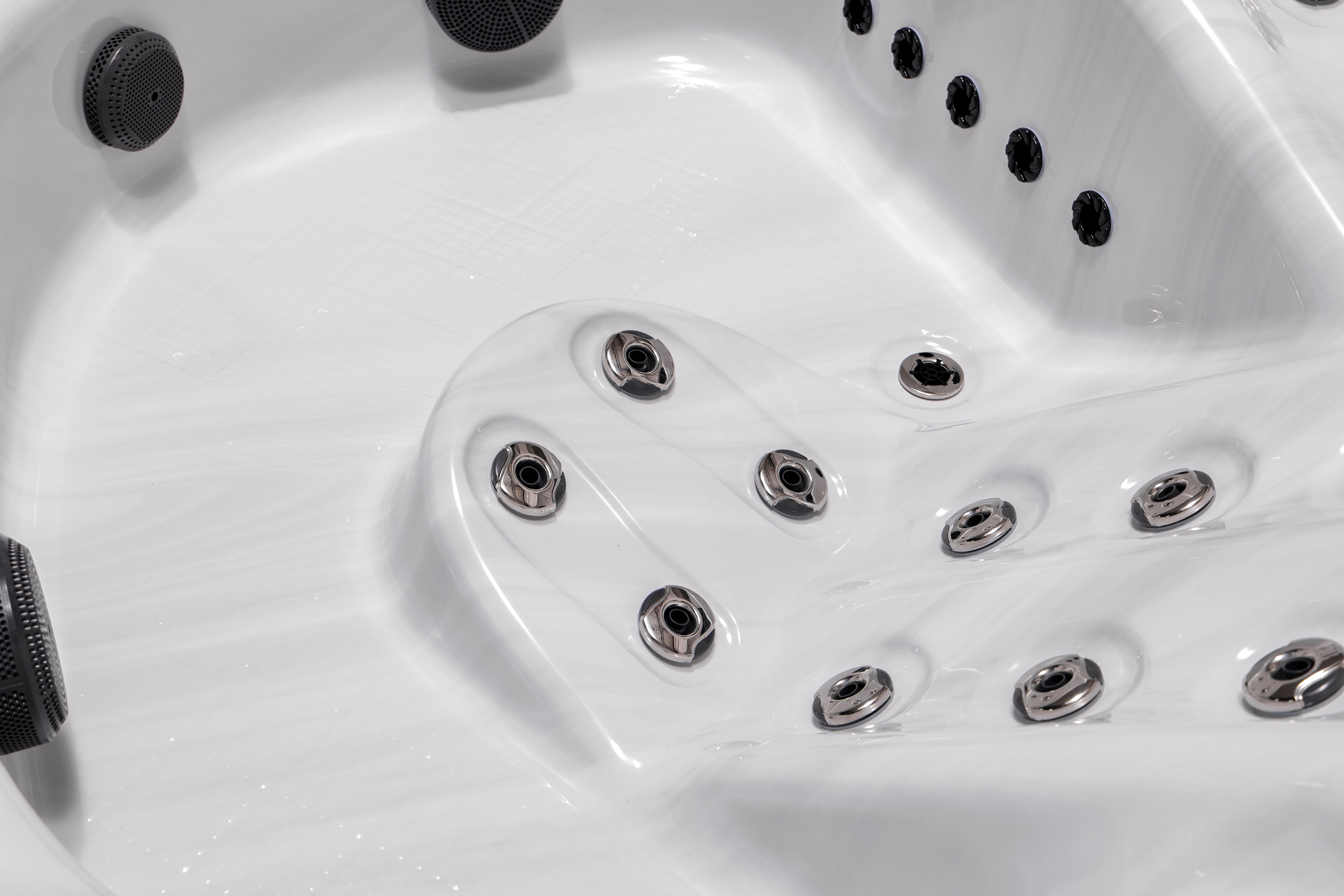 Гидромассажный спа бассейн NordicSpa Meyli (Мейли) Гидромассажный спа бассейн NordicSpa Meyli (Мейли)